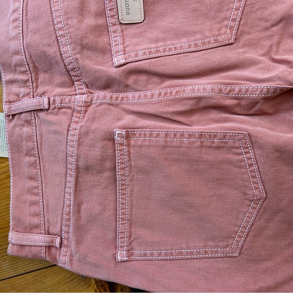 Rust Utilitiws - Picture 3 of 5